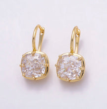 Load image into Gallery viewer, Large Sparkle Earrings
